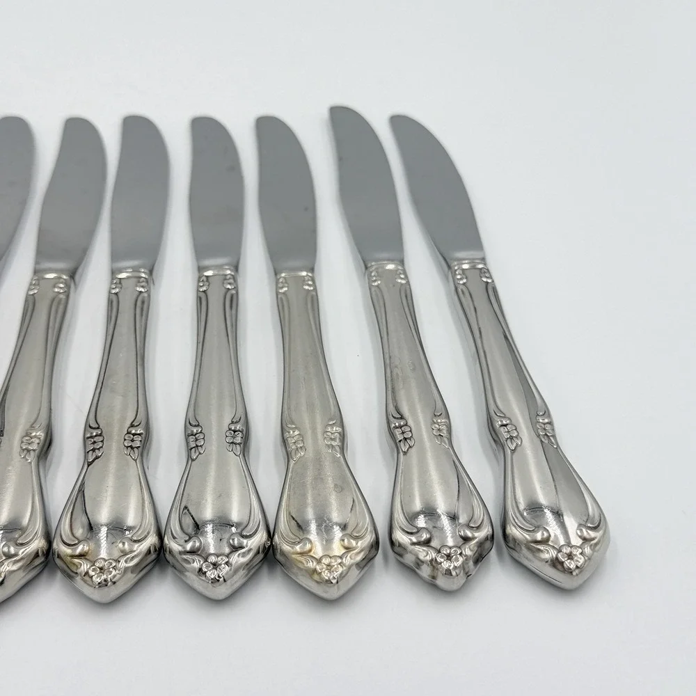 Oneidacraft Deluxe Chateau Dinner Knives Set of 9 Stainless Steel Flatware 8.5